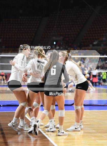 Thumbnail 3 in Coronado vs. D'Evelyn (CHSAA 4A Round 1) photogallery.