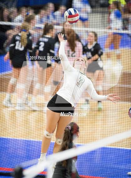Thumbnail 2 in Coronado vs. D'Evelyn (CHSAA 4A Round 1) photogallery.