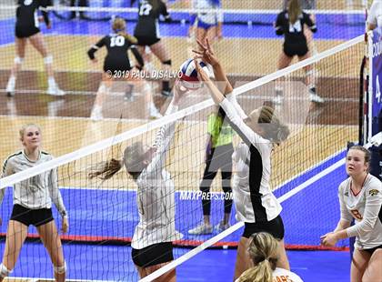 Thumbnail 1 in Coronado vs. D'Evelyn (CHSAA 4A Round 1) photogallery.