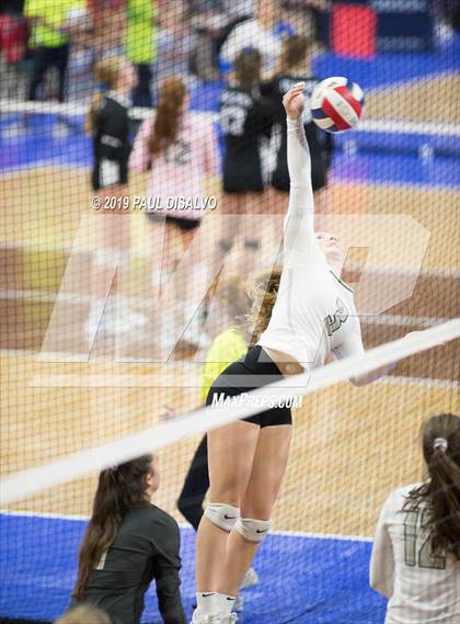 Thumbnail 1 in Coronado vs. D'Evelyn (CHSAA 4A Round 1) photogallery.