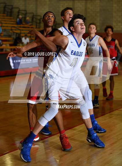 Thumbnail 3 in Santa Margarita vs. Centennial (Nike Extravaganza) photogallery.