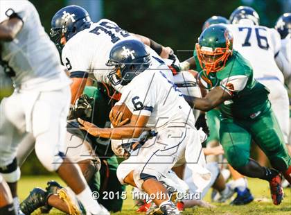 Thumbnail 1 in Taravella @ McArthur photogallery.