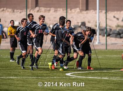 Thumbnail 2 in Highland vs. Albuquerque Academy photogallery.