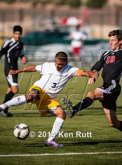 Thumbnail 2 in Highland vs. Albuquerque Academy photogallery.