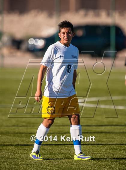Thumbnail 3 in Highland vs. Albuquerque Academy photogallery.