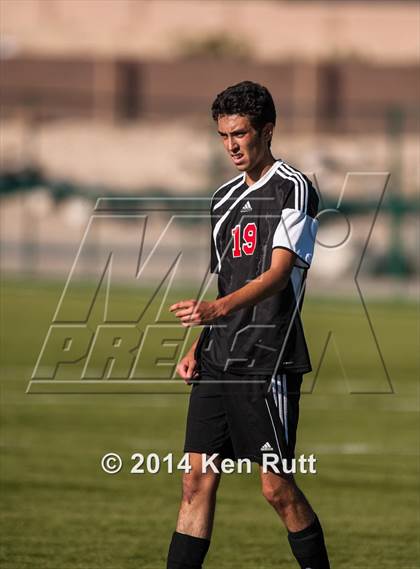 Thumbnail 3 in Highland vs. Albuquerque Academy photogallery.