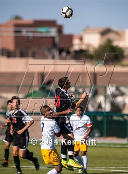 Thumbnail 2 in Highland vs. Albuquerque Academy photogallery.