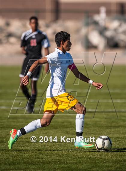 Thumbnail 1 in Highland vs. Albuquerque Academy photogallery.