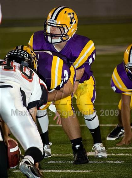 Thumbnail 2 in St. John's vs. Kinkaid photogallery.