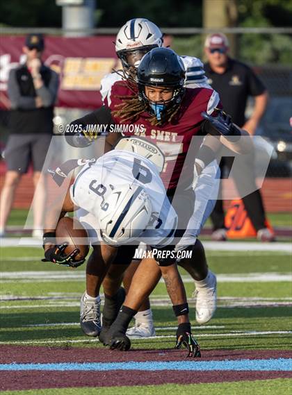 Thumbnail 1 in St. Louis University @ De Smet Jesuit photogallery.