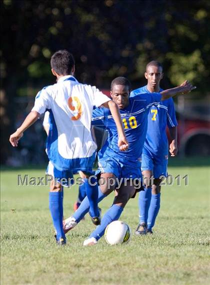 Thumbnail 3 in Jefferson vs. Benson Tech photogallery.