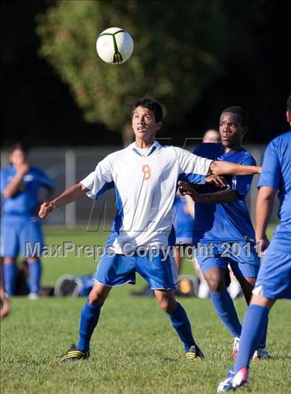 Thumbnail 1 in Jefferson vs. Benson Tech photogallery.