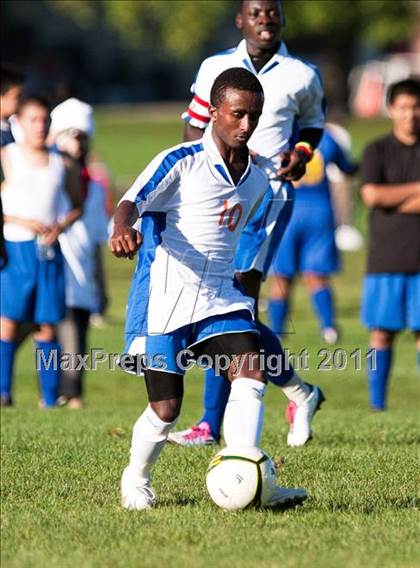 Thumbnail 3 in Jefferson vs. Benson Tech photogallery.