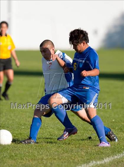 Thumbnail 3 in Jefferson vs. Benson Tech photogallery.