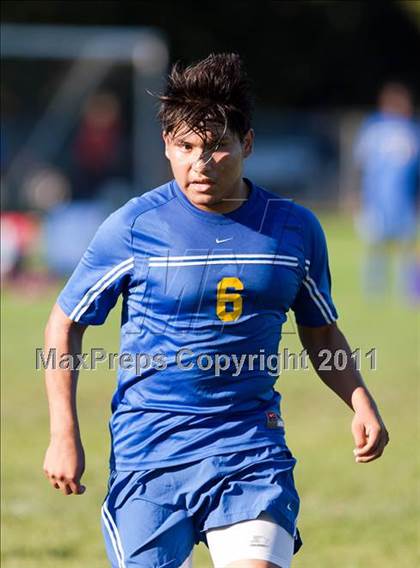 Thumbnail 2 in Jefferson vs. Benson Tech photogallery.