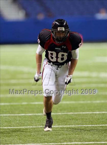 Thumbnail 1 in Flour Bluff vs. Lake Travis (Texas 4A Region 4 Playoffs) photogallery.