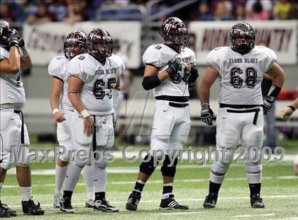 Thumbnail 2 in Flour Bluff vs. Lake Travis (Texas 4A Region 4 Playoffs) photogallery.