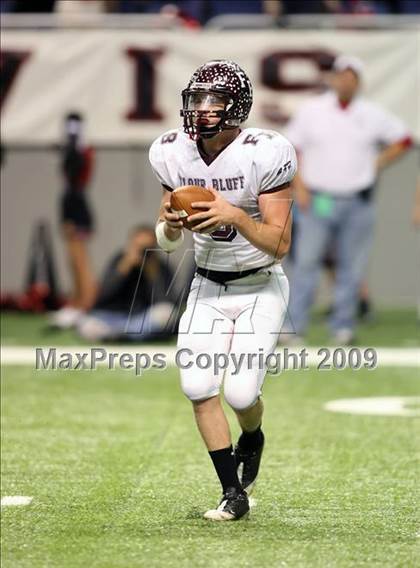 Thumbnail 1 in Flour Bluff vs. Lake Travis (Texas 4A Region 4 Playoffs) photogallery.