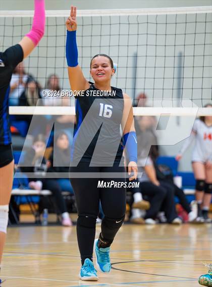 Thumbnail 1 in Coalinga vs California City (CIF CS Division 5 Final)  photogallery.