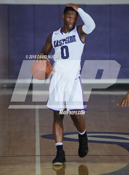 Thumbnail 3 in Eastside vs. San Pedro photogallery.
