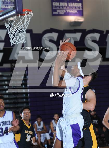 Thumbnail 3 in Eastside vs. San Pedro photogallery.