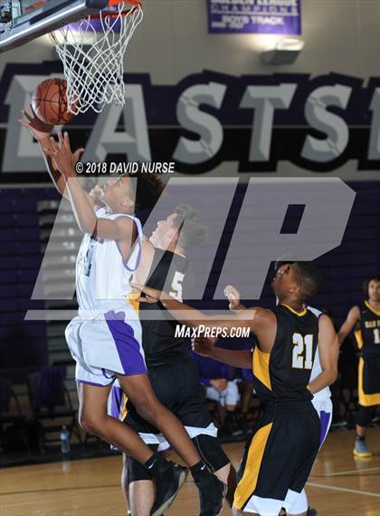 Thumbnail 2 in Eastside vs. San Pedro photogallery.