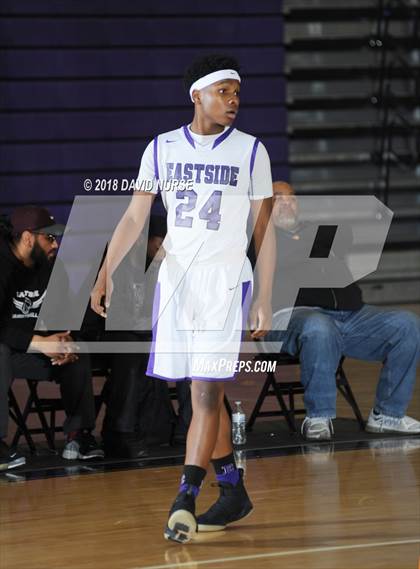 Thumbnail 3 in Eastside vs. San Pedro photogallery.