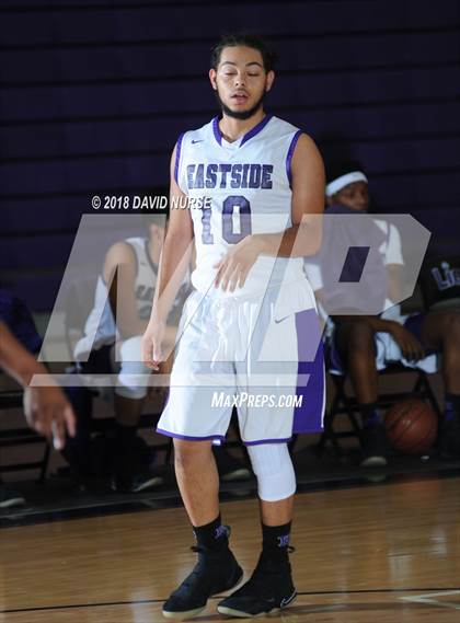 Thumbnail 3 in Eastside vs. San Pedro photogallery.