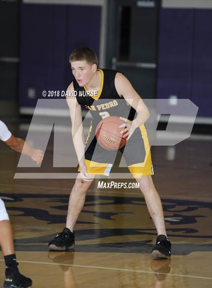 Thumbnail 2 in Eastside vs. San Pedro photogallery.