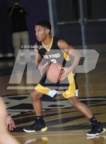 Thumbnail 1 in Eastside vs. San Pedro photogallery.