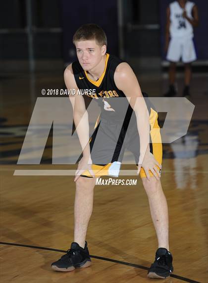 Thumbnail 3 in Eastside vs. San Pedro photogallery.