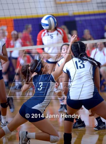 Thumbnail 3 in Kamehameha vs. Redondo Union (Durango Fall Classic) photogallery.