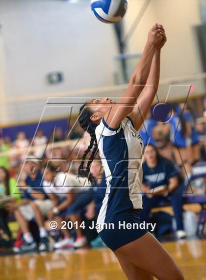 Thumbnail 2 in Kamehameha vs. Redondo Union (Durango Fall Classic) photogallery.