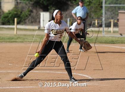 Thumbnail 1 in La Canada @ Blair photogallery.