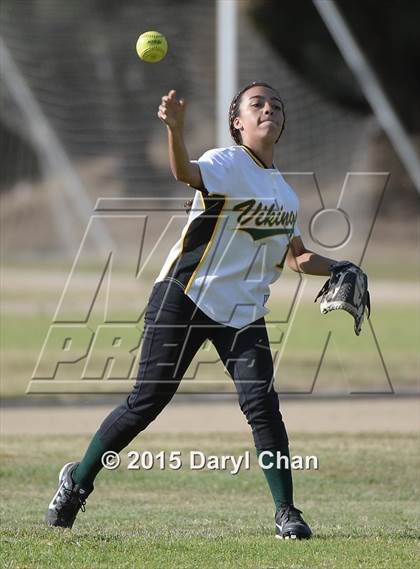 Thumbnail 3 in La Canada @ Blair photogallery.