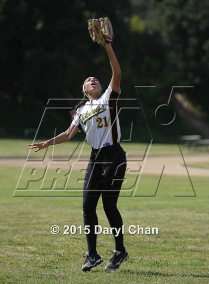 Thumbnail 3 in La Canada @ Blair photogallery.
