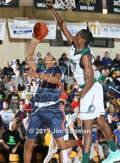 Thumbnail 2 in Jefferson vs. Chino Hills (City of Palms Classic) photogallery.