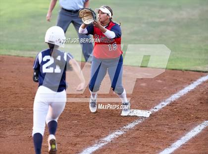 Thumbnail 3 in Sanger vs. Monache (CIF CS D2 Final) photogallery.