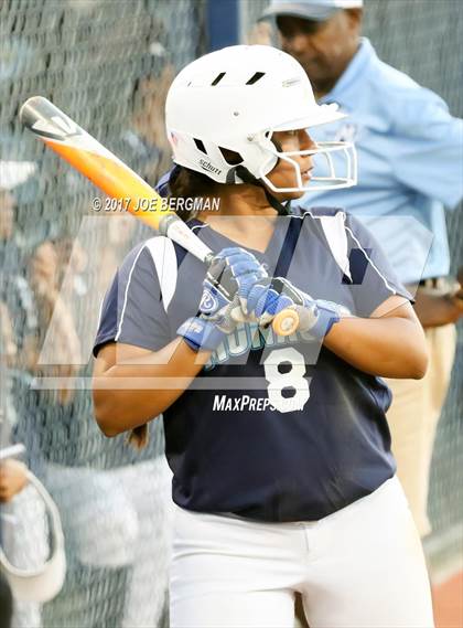 Thumbnail 3 in Sanger vs. Monache (CIF CS D2 Final) photogallery.