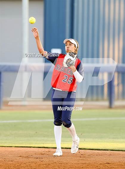 Thumbnail 3 in Sanger vs. Monache (CIF CS D2 Final) photogallery.