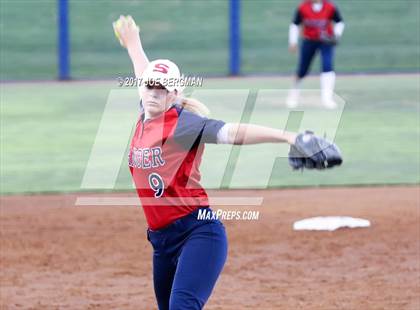 Thumbnail 3 in Sanger vs. Monache (CIF CS D2 Final) photogallery.