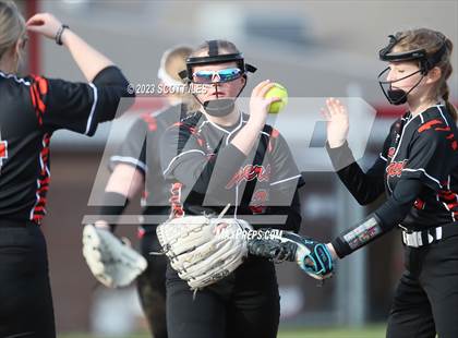 Thumbnail 2 in Waverly @ Zane Trace photogallery.