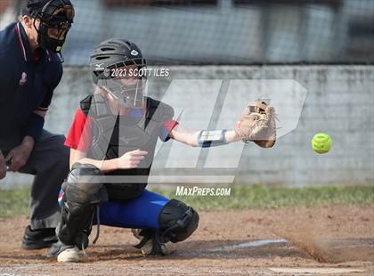 Thumbnail 2 in Waverly @ Zane Trace photogallery.