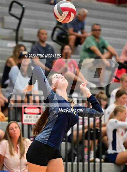 Thumbnail 2 in San Marcos vs Mater Dei Catholic (Sweetwater JV Tournament) photogallery.