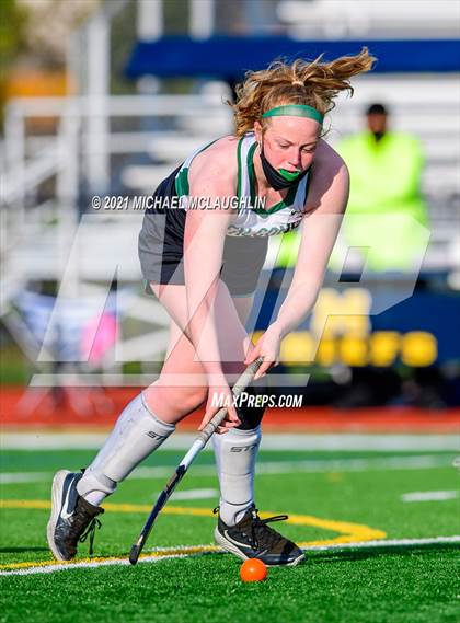 Thumbnail 2 in Manhasset vs Locust Valley (Section VIII Class B Final) photogallery.