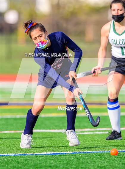 Thumbnail 1 in Manhasset vs Locust Valley (Section VIII Class B Final) photogallery.