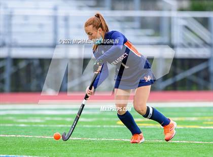 Thumbnail 2 in Manhasset vs Locust Valley (Section VIII Class B Final) photogallery.