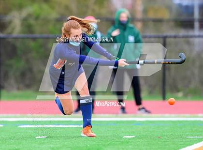 Thumbnail 3 in Manhasset vs Locust Valley (Section VIII Class B Final) photogallery.