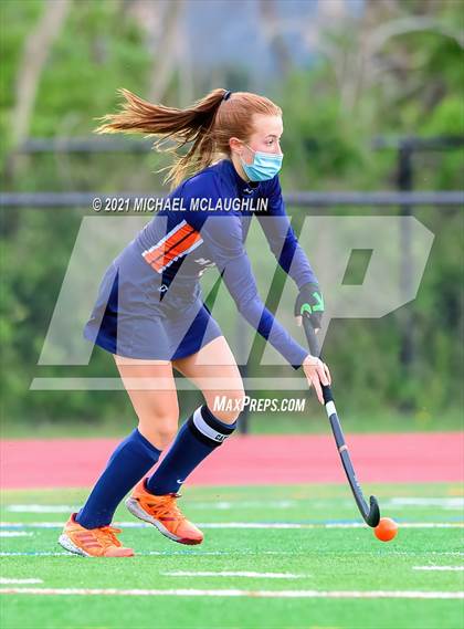 Thumbnail 3 in Manhasset vs Locust Valley (Section VIII Class B Final) photogallery.
