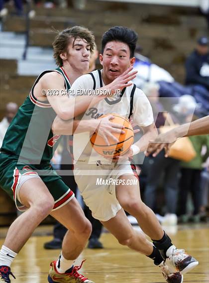 Thumbnail 1 in Central Catholic @ Rossview photogallery.